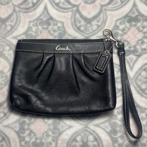 New Coach Black Wristlet w/o tags